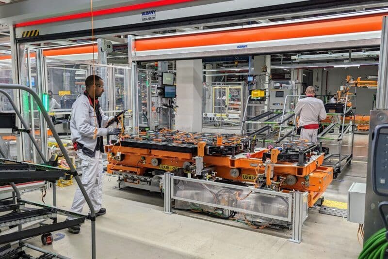 Il Futuro della Catena di Fornitura delle Batterie in Europa a un Crocevia